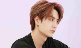 天天爆料肖战王一博视频,甜蜜互动引粉丝热议