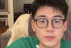 网红吃瓜 合集在线观看,在线观看，笑料连连，揭秘娱乐圈幕后故事