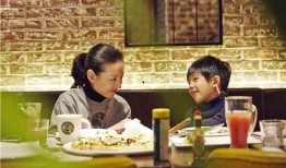 娱乐吃瓜酱父子,揭秘娱乐圈背后的温馨故事