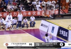 女球迷爆料徐杰视频在线观看,瞬间引爆篮球迷热情！