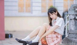 网红coser小惠吃瓜,揭秘娱乐圈幕后真相
