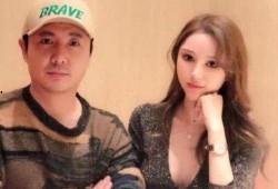 网红母女吃瓜图片大全,趣味横生的家庭日常大揭秘