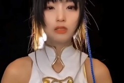 网红巧乐兹夫妇吃瓜