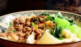 娱乐吃瓜大碗宽面,揭秘“吃瓜大碗宽面”背后的故事